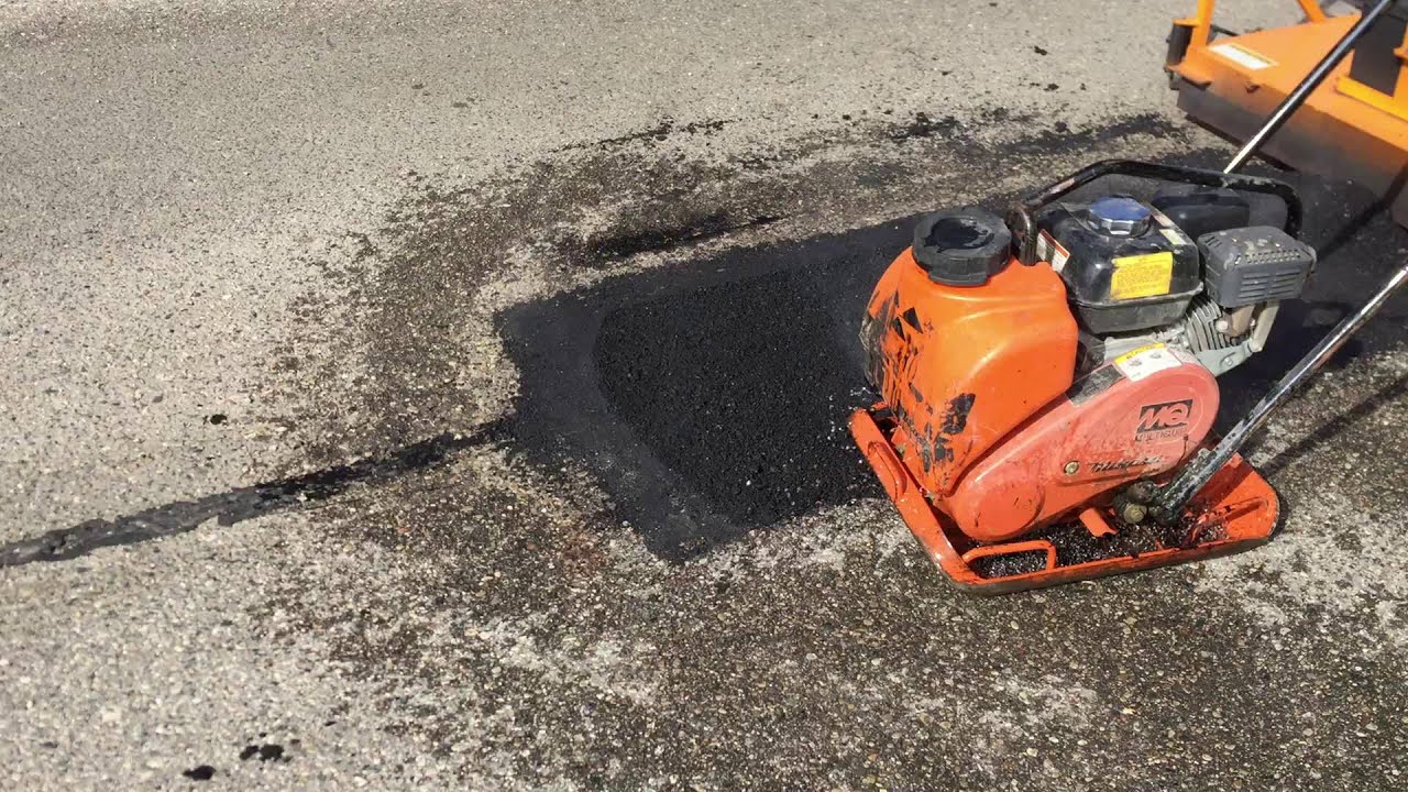 KM International KM 2-18X infrared Asphalt Recycler