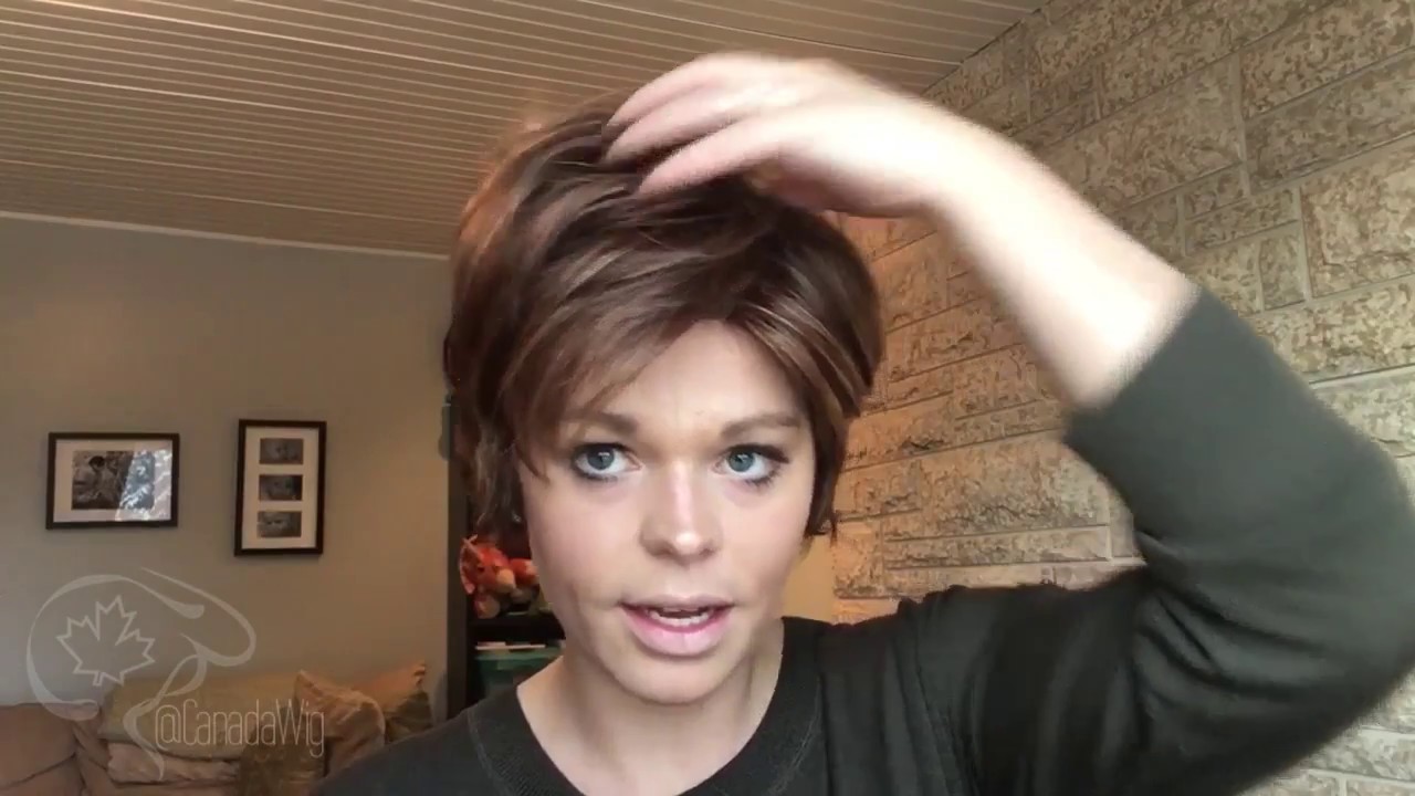 Canada Wig Reviews | Coco by Rene of Paris in color Auburn Sugar