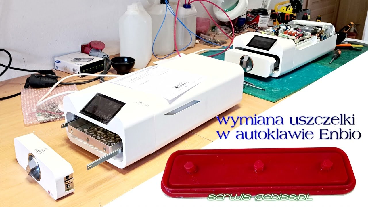 Wymiana uszczelki drzwi w autoklawie Enbio S (SteamJet)