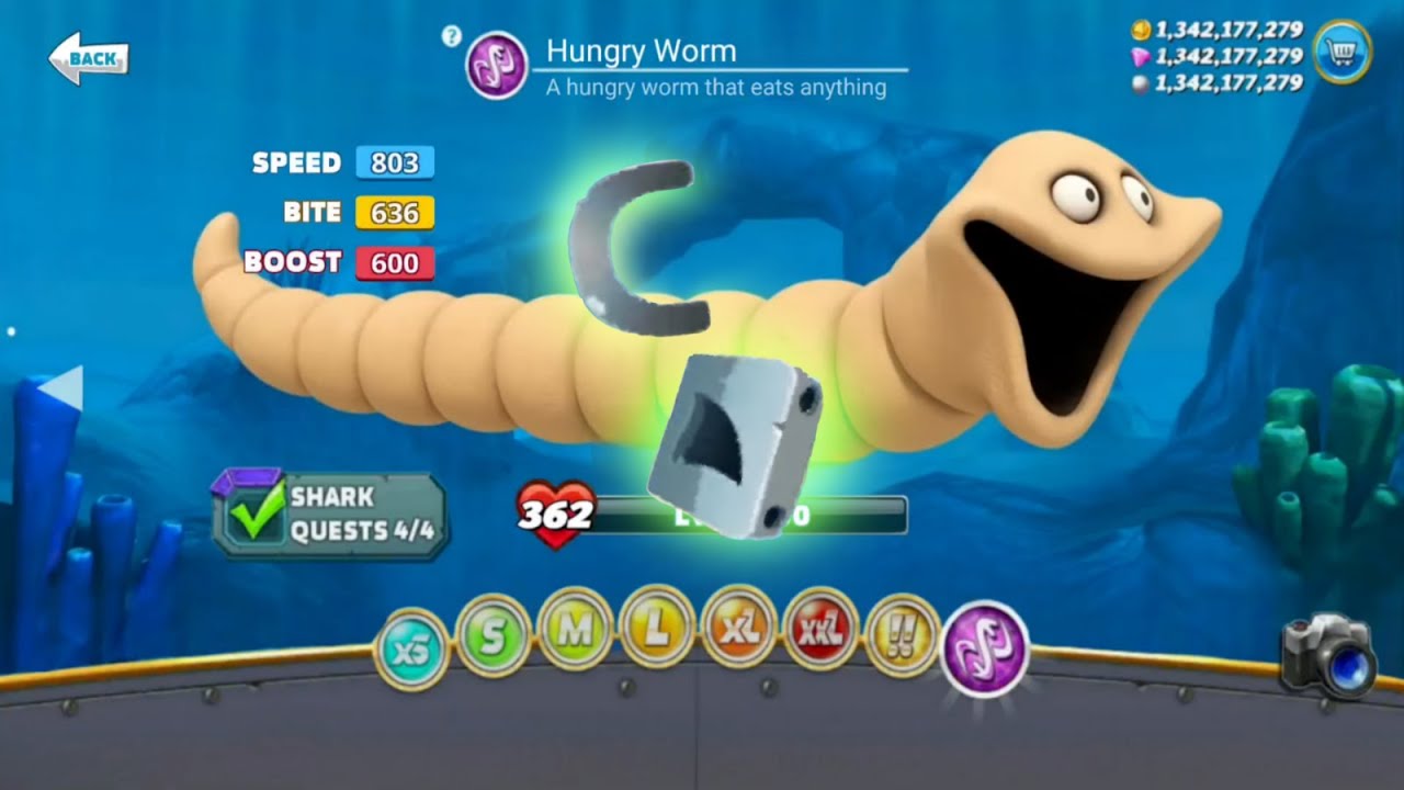 WHAT IF HUNGRY WORM PLAYABLE IN HUNGRY SHARK WORLD? - Hungry Shark World