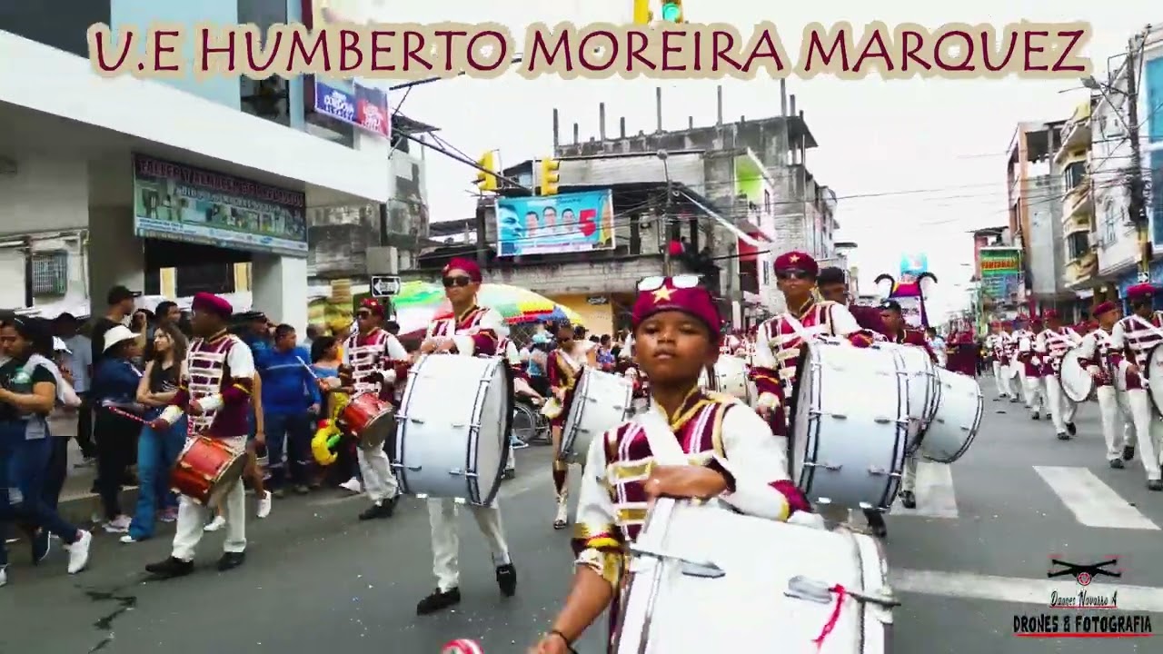 Desfile 70 años - Cantonización de Ventanas - UE Humberto Moreira Márquez