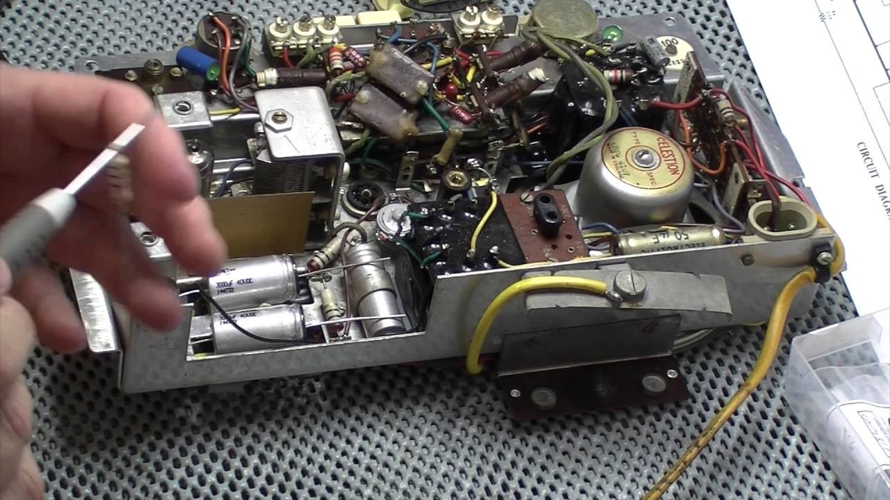 Bush EBM60 valve portable radio Part 3: LT capacitor and resistor change