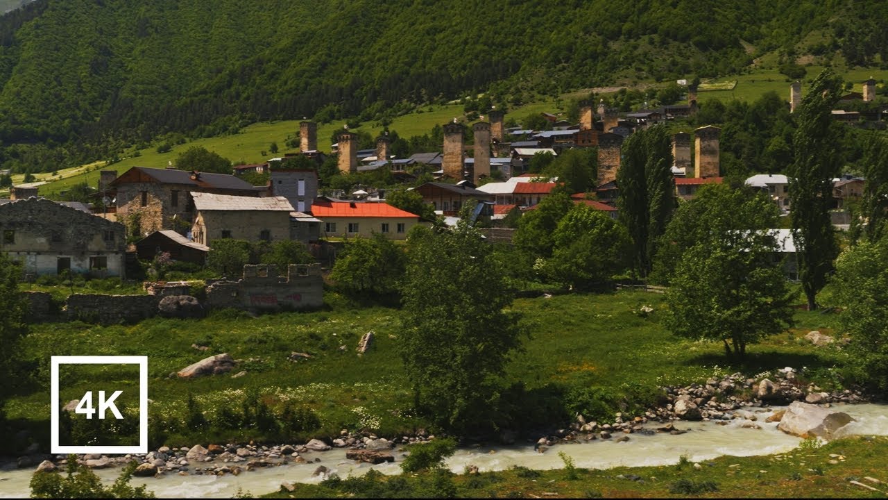 Короткая прогулка от гор до города в Местии, Грузия | Hiking from Mountains to Town in Mestia