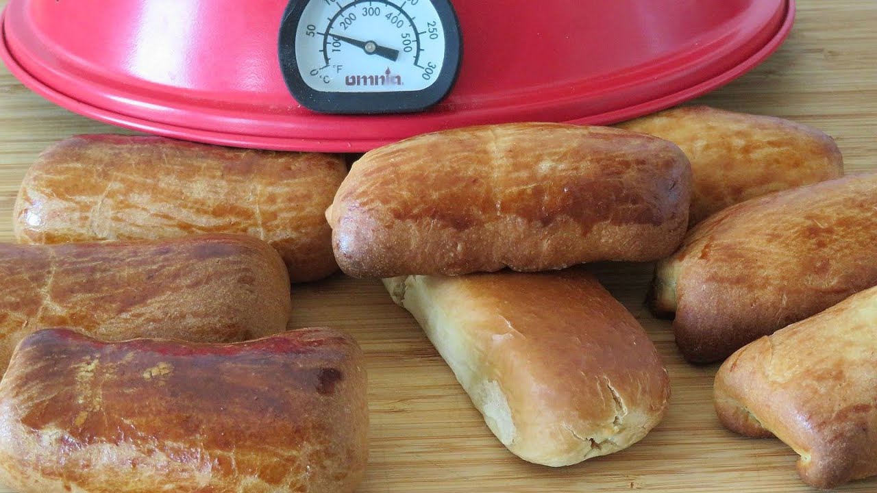 Worstenbroodjes uit de Omnia oven pan
