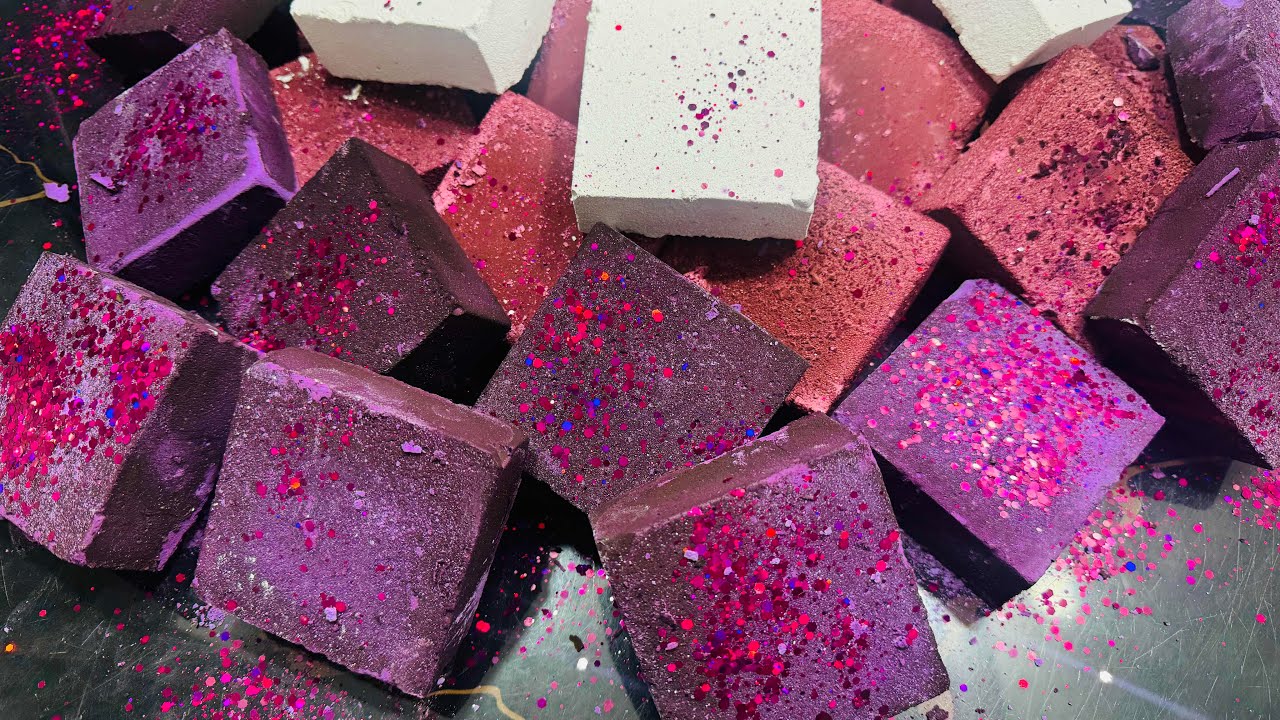 Dyed Gym Chalk  ASMR | Chalk Satisfying Video | Purple & Red CC Dyed Chalk Crush