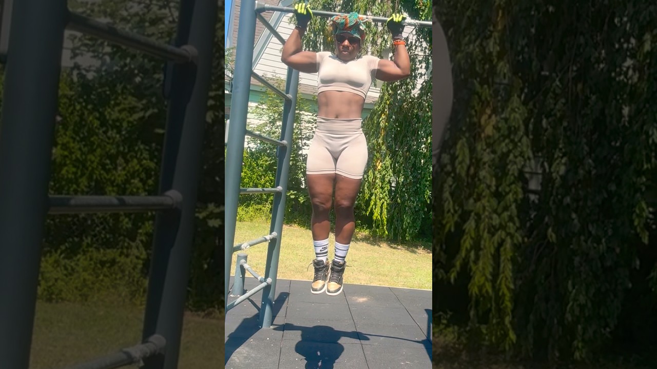 Pull Ups | ISO Hold | Under The Bar | Calisthenics @ms_naimajourney2u