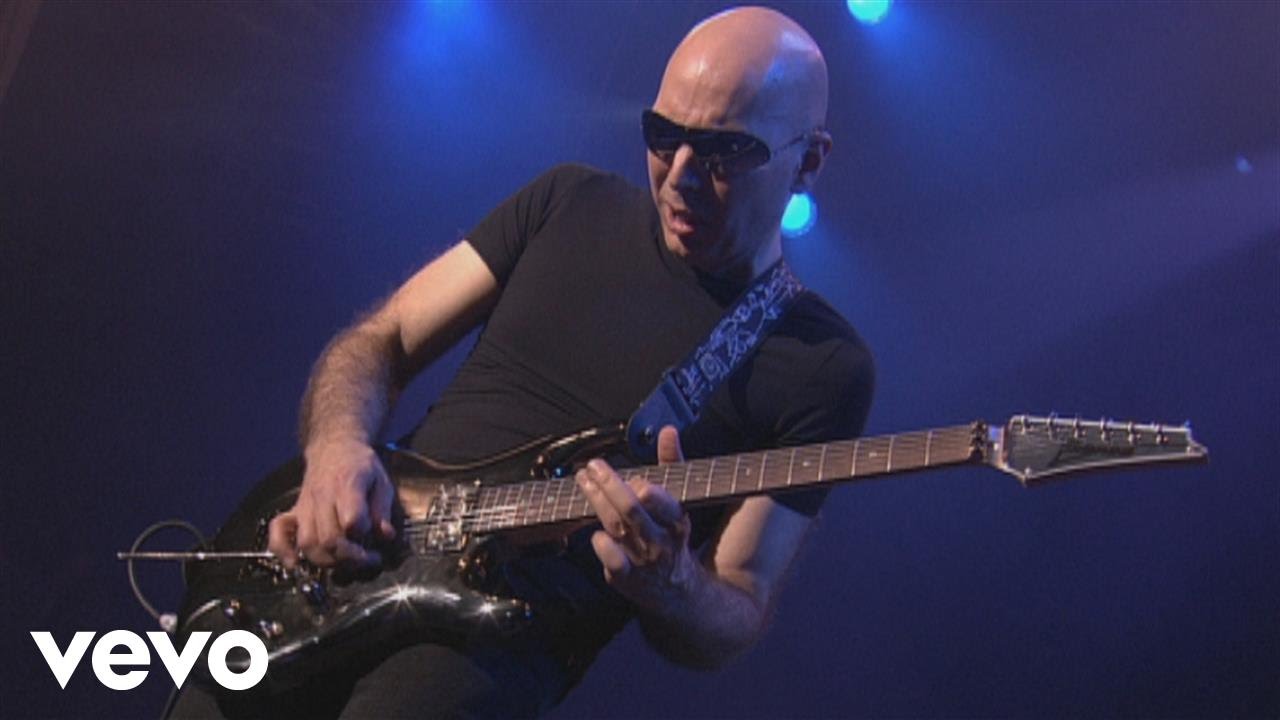Joe Satriani - Circles (from Satriani LIVE!)