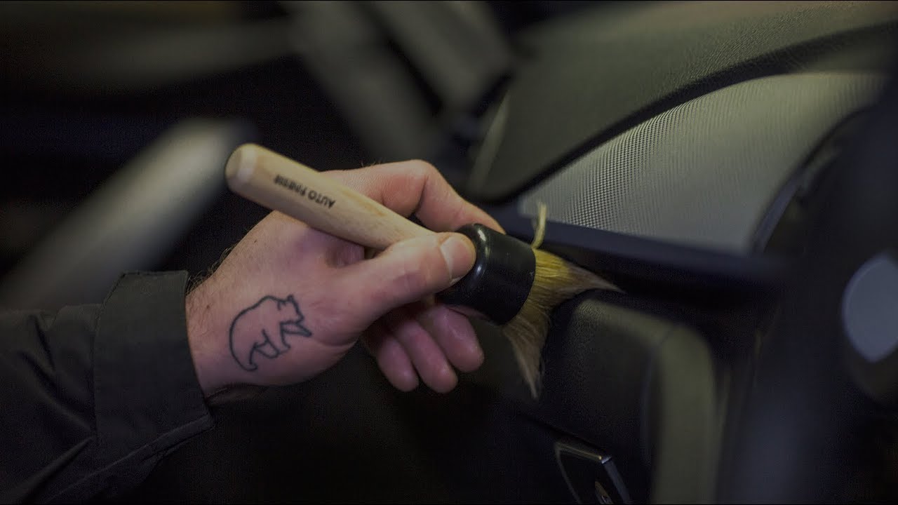 Auto Finesse - Interior Detail Brush