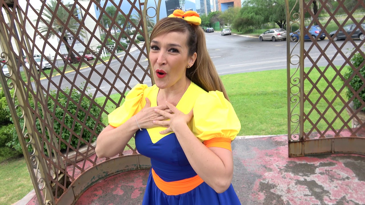 Aqui Estoy - Baila con Bely y Beto
