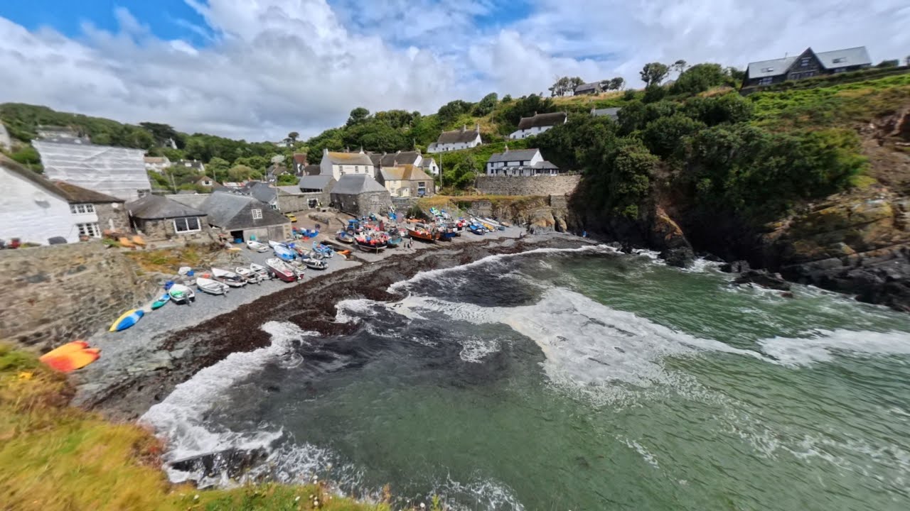 Cadgwith Cove & The Devil's Frying Pan