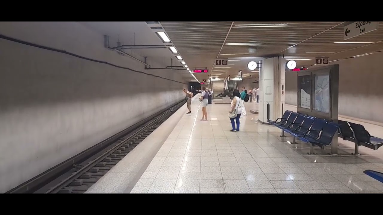 Athens metro: Ethniki Amyna station (HD)