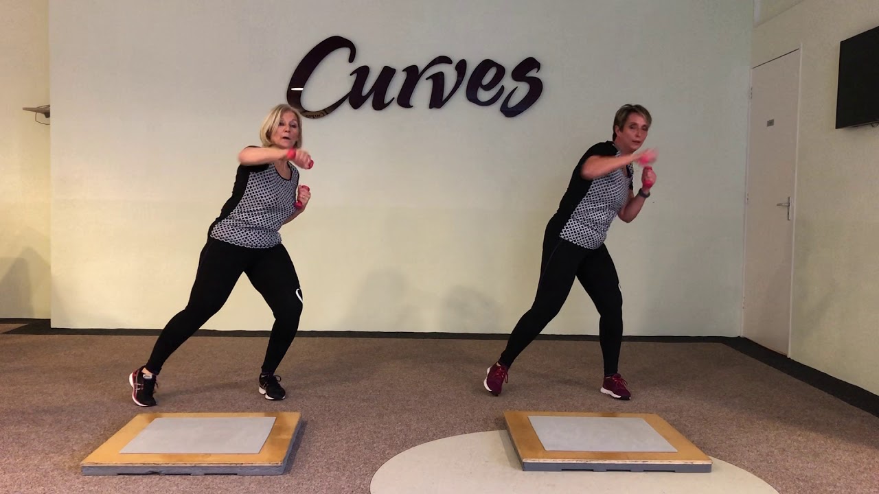 Home workout door Curves Gorinchem | 25 minuten