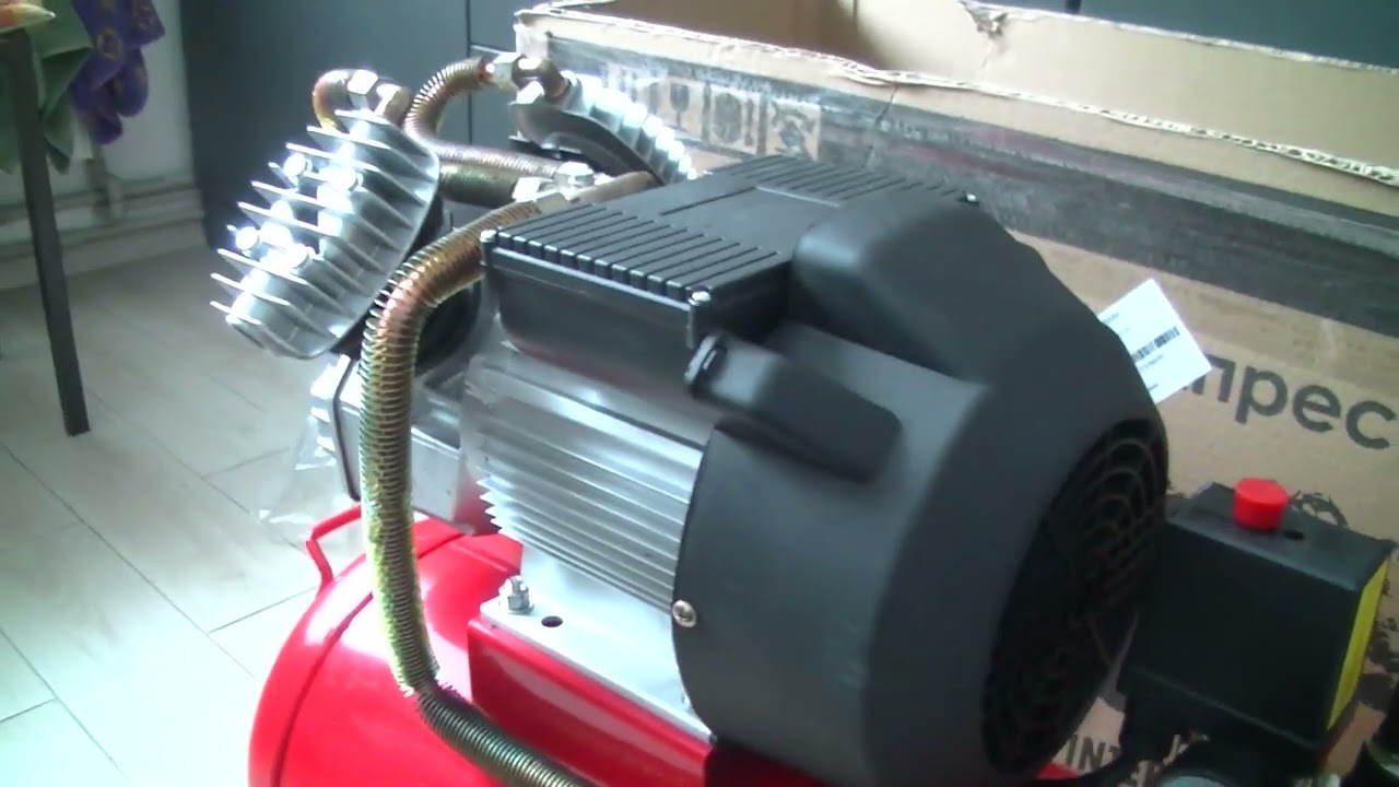 Intertool PT-0007 двоциліндровий компресор. Детальний огляд тест та перевірка продуктивності.