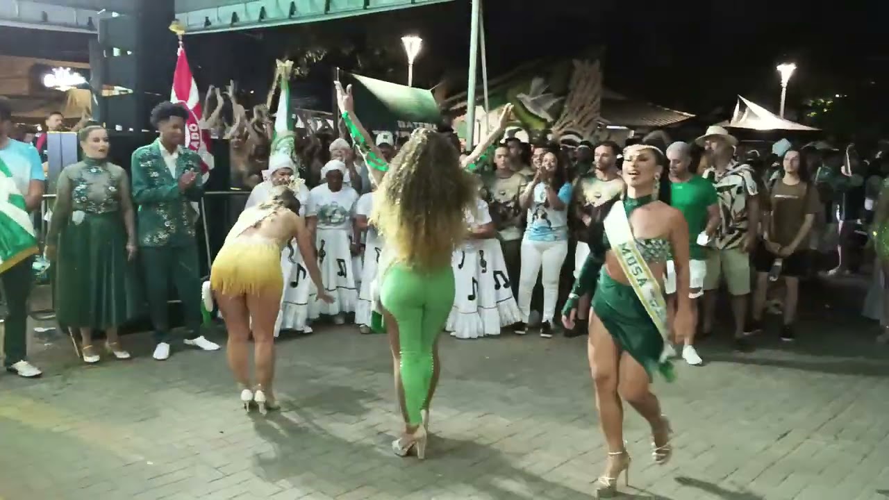 Corte da União da Ilha da Magia - Noite de coroação - Nov/23