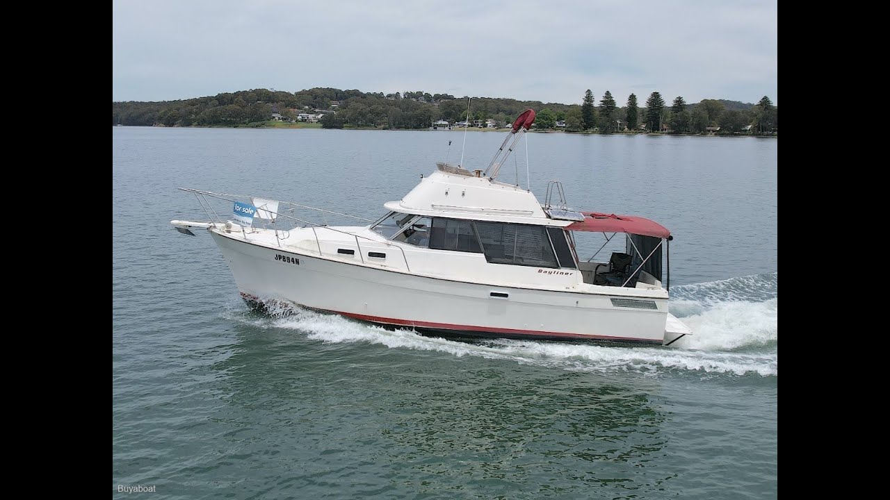 Bayliner 34 Flybridge Cruiser - Walkthrough