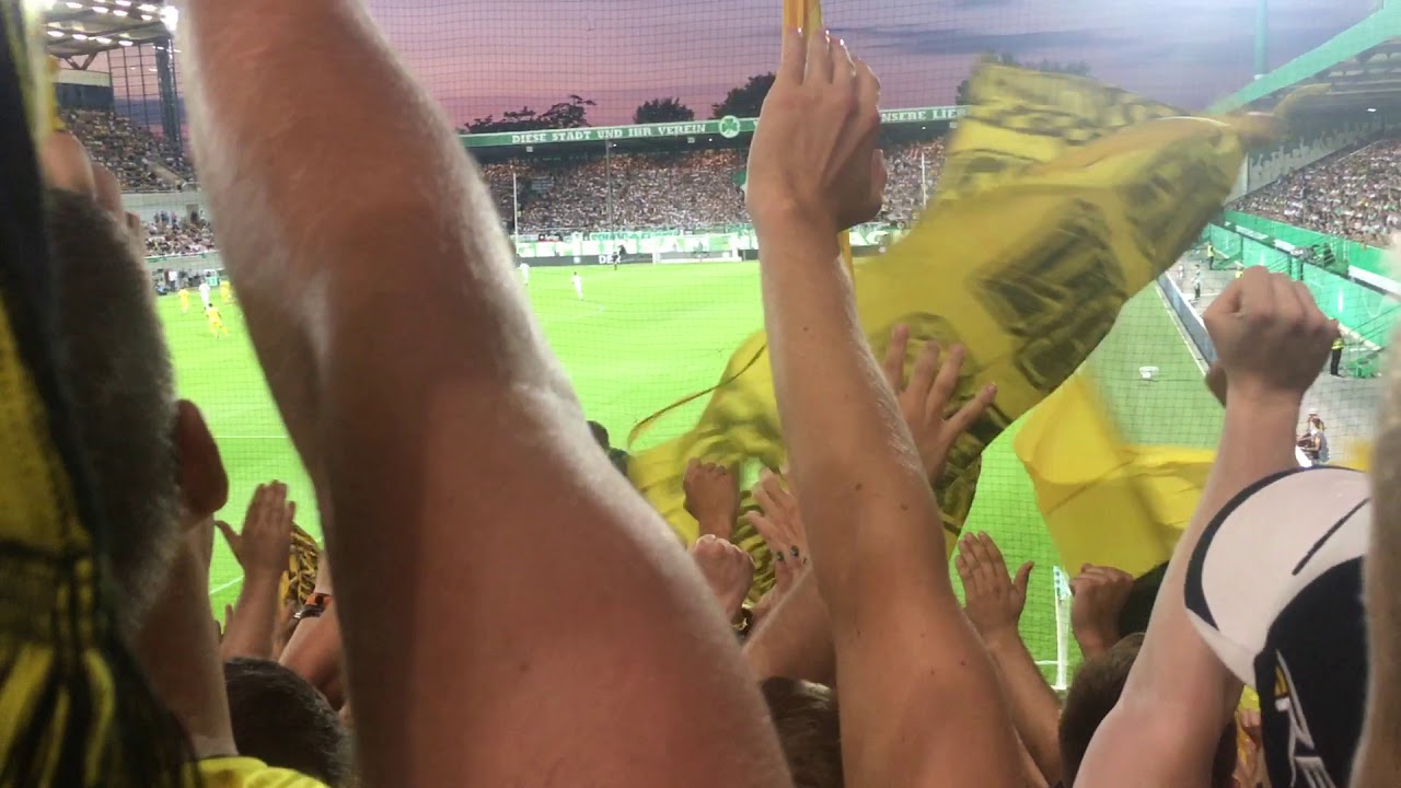 Greuther Fürth - Borussia Dortmund 1-2 n.V. / 21.08.2018 / DFB-Pokal / Sportpark Ronhof / Stimmung