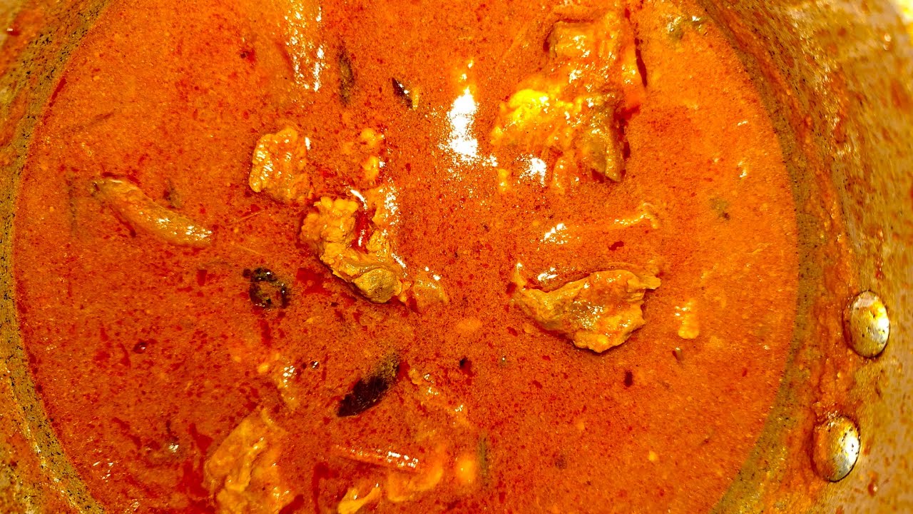 Authentic South Indian Mutton Kulambu (Village Style)