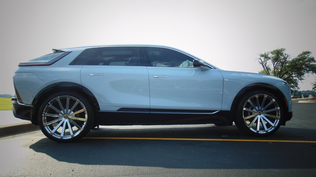2024 Cadillac Lyriq Ride Along