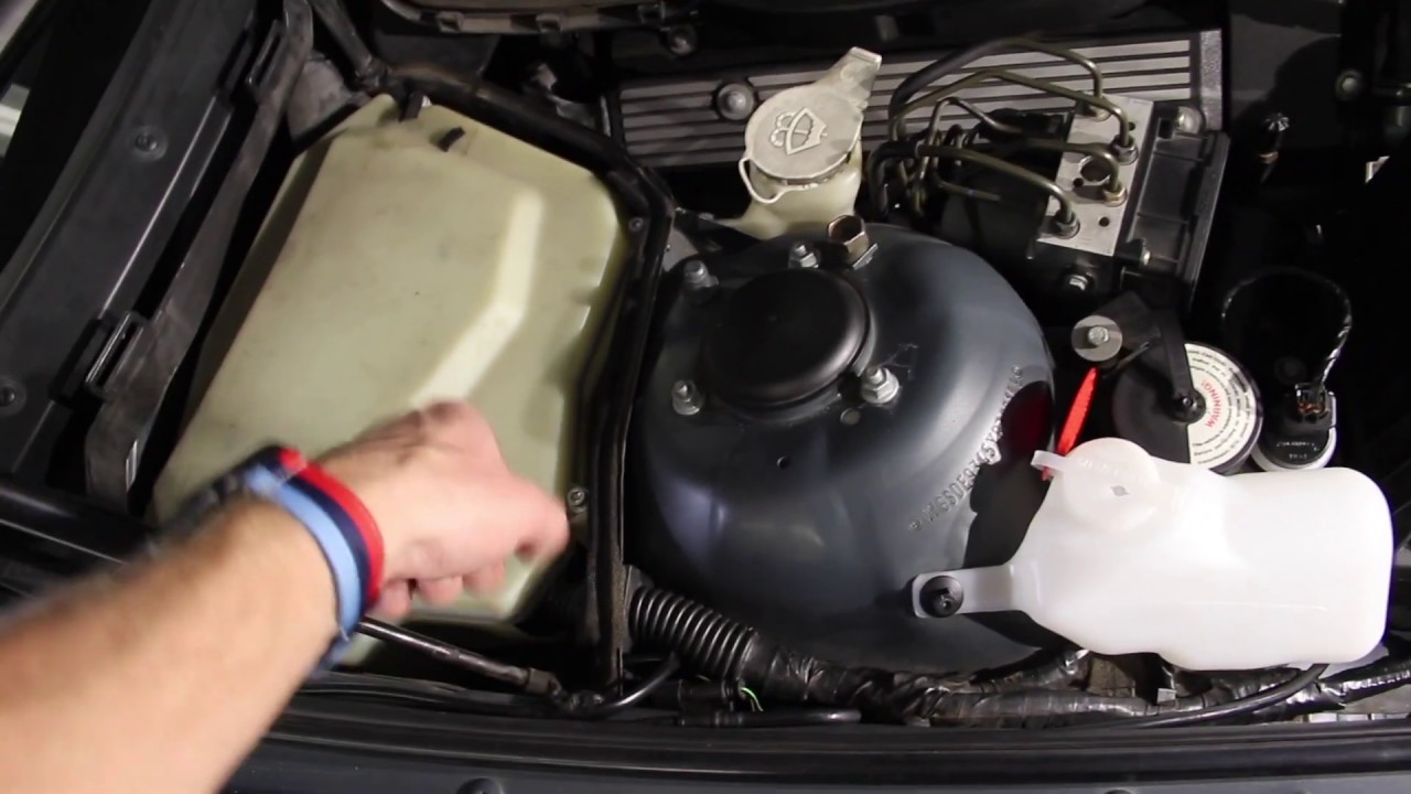 BMW E39 E-Box Fan Replacement DIY