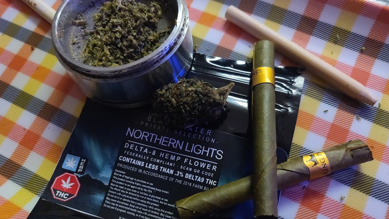 Black Water Hemp Delta 8 flower Northern Lights strain review!!🔥🦨🔥 Mr Leafy smoke sesh🌿💨