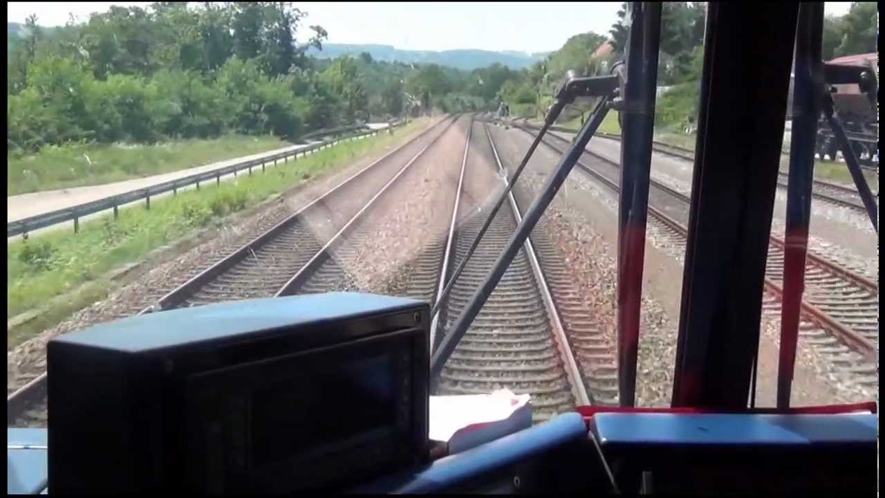 Hochrheinbahn tussen Waldshut en Basel. DB 611 met 160 km/u.