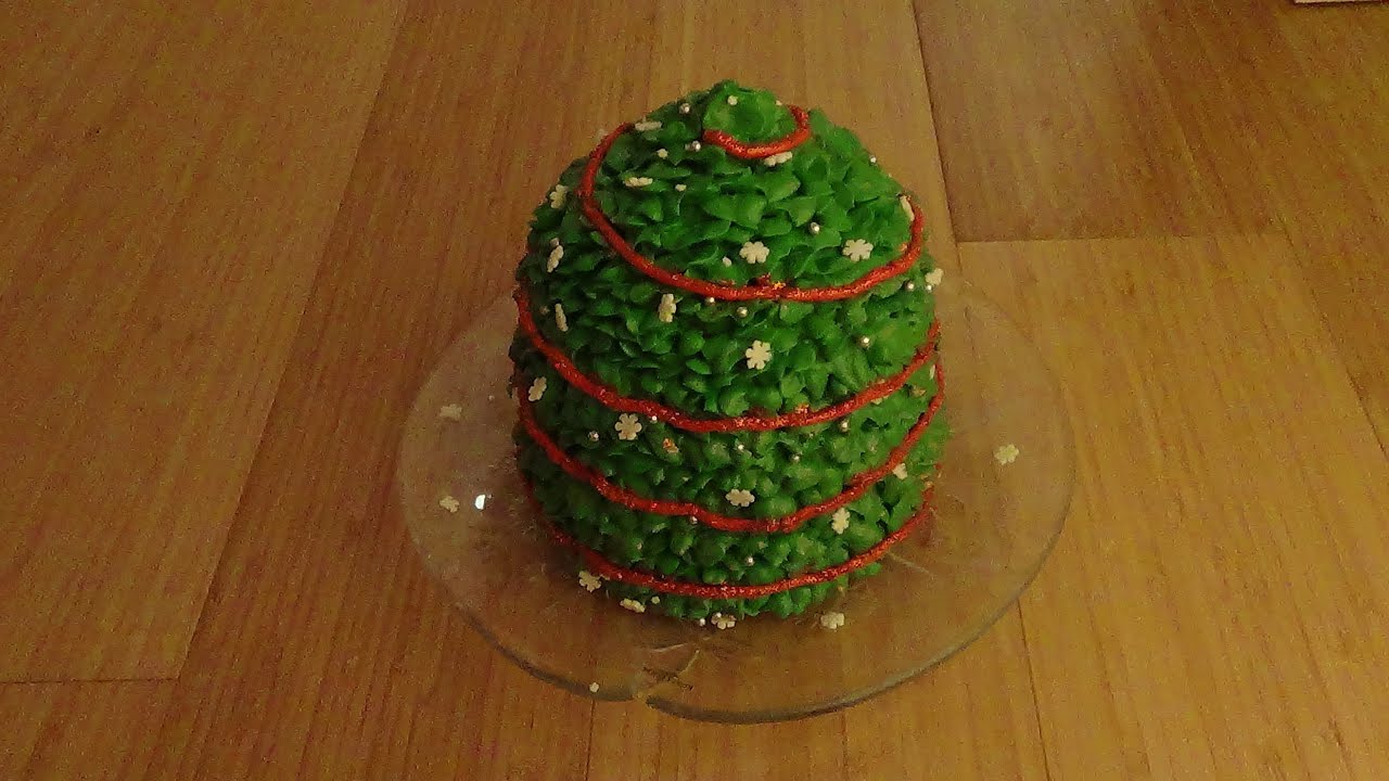 Kage juletr&aelig; +introduktion af k&aelig;mpe cupcake form