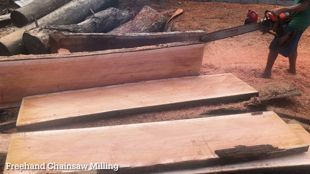 Freehand Chainsaw Milling