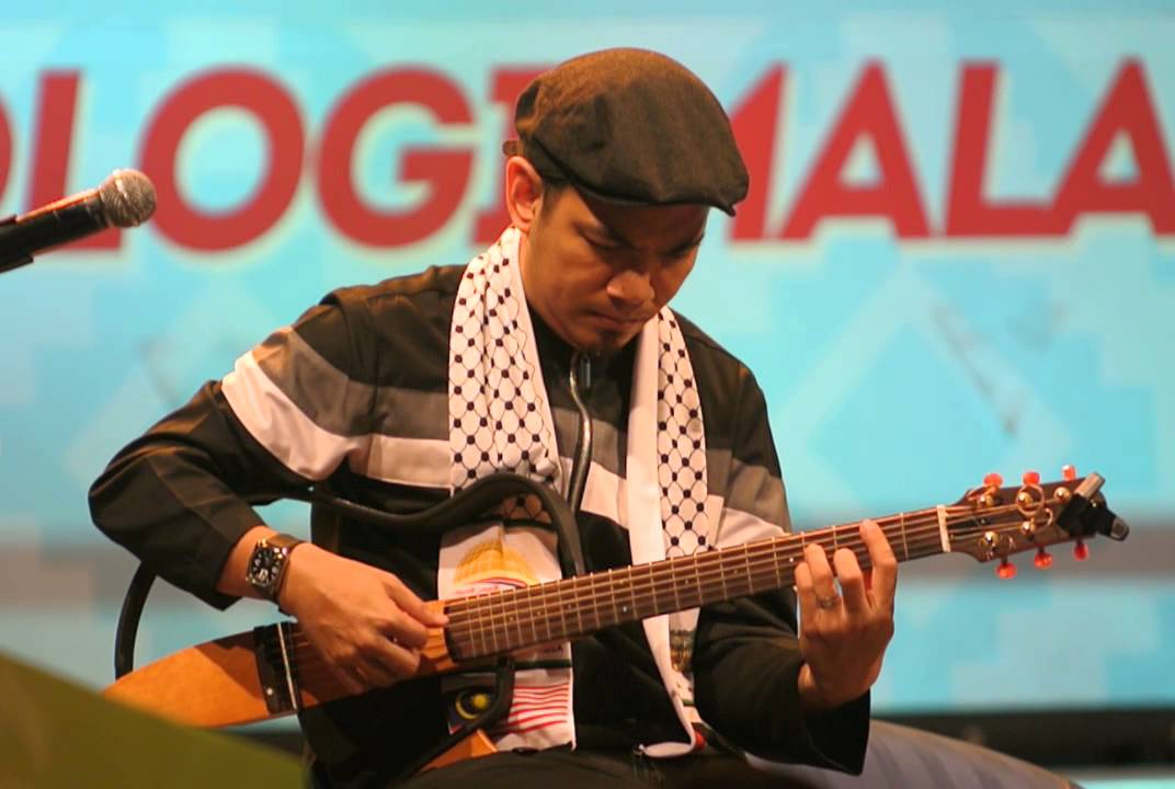 Ketika Cinta Bertasbih (Instrumental) - Sham Kamikaze di FESKO 51 Universiti Teknologi Malaysia