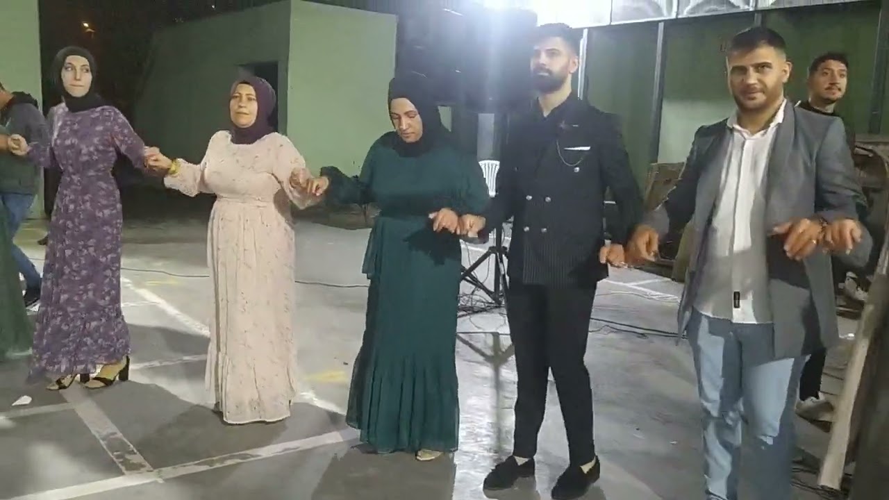 Muş Bostankent köyü Yeşil ailesi düğünü Allah mesut bahtiyar etsin.mutluluklar..