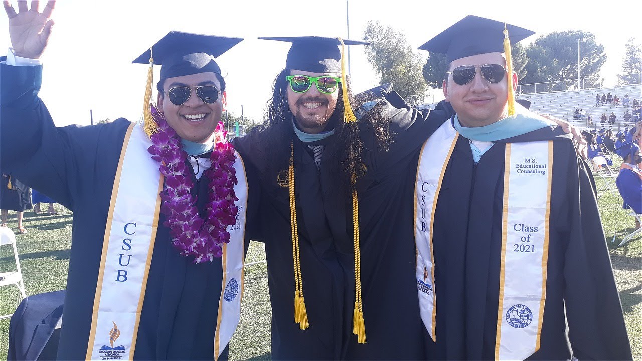 Graduation Vlog + Shopping with the Homies!