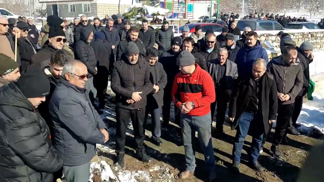 Kayseri  / Tomarza ilçesi  / KARAKİLİSE  / İCADİYE  Köyünden RABİA DUMAN  ' ın cenaze görüntüleri 