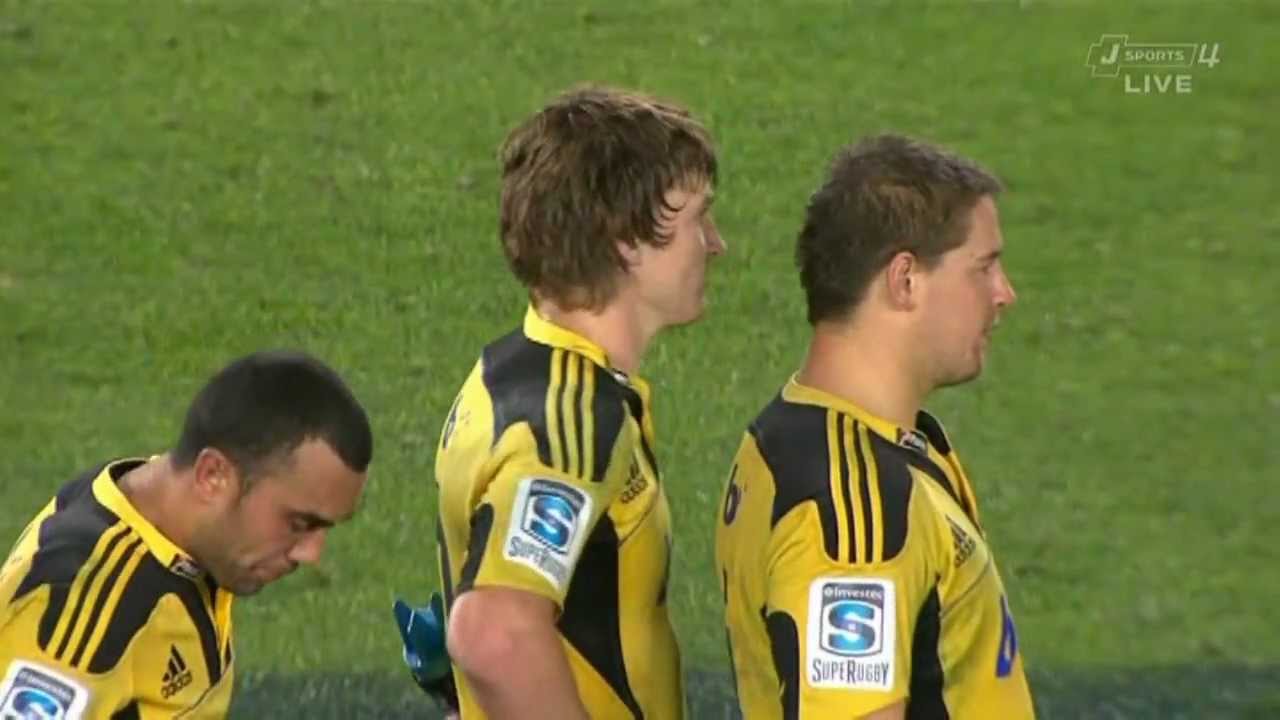 Shining Star, Beauden Barrett : Super Rugby 2012 R.5 Blues vs Hurricanes