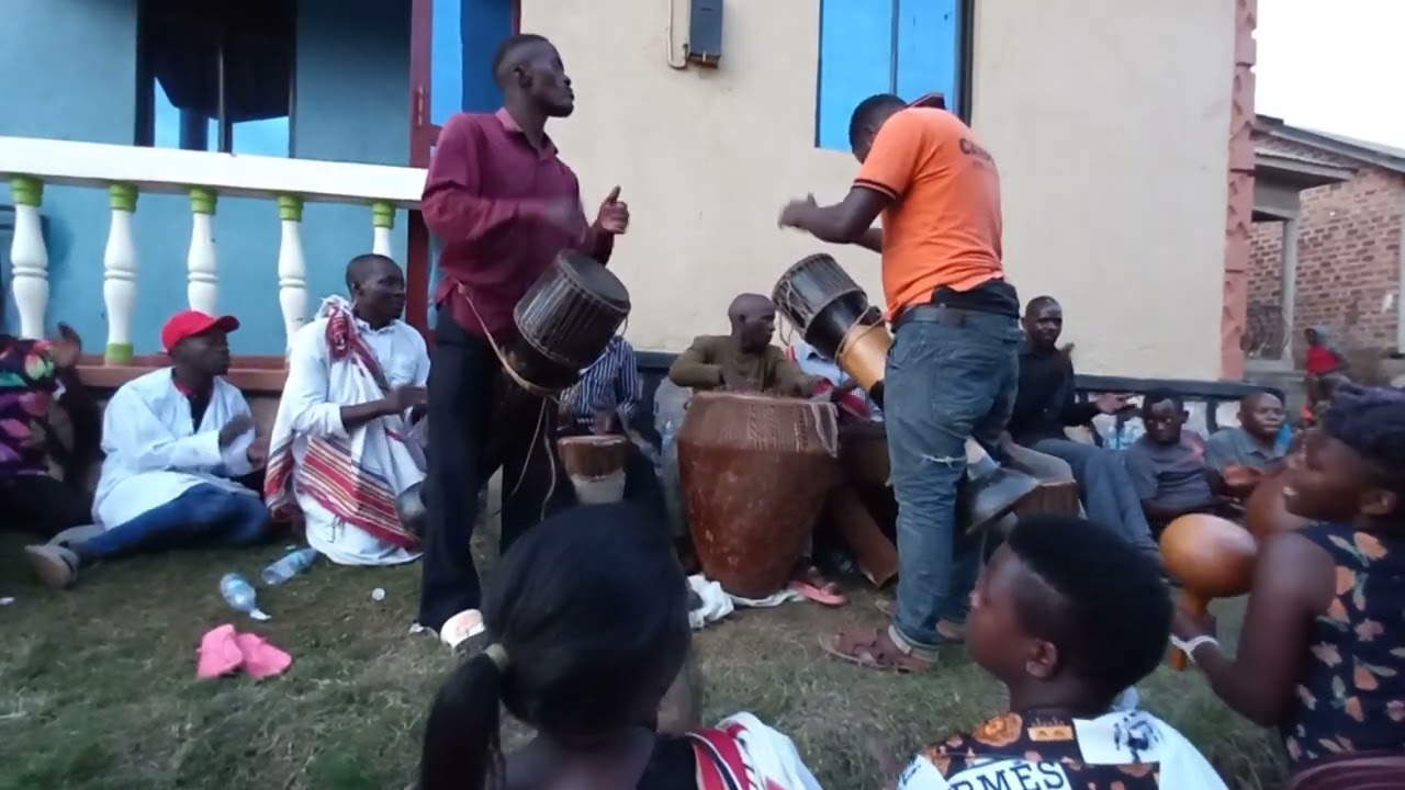 Enyimba Za Maama Nabuzaana neba Maama ba Nalongo Abalala nga Nabinene, Namirembe, Nakayaga  Part 1