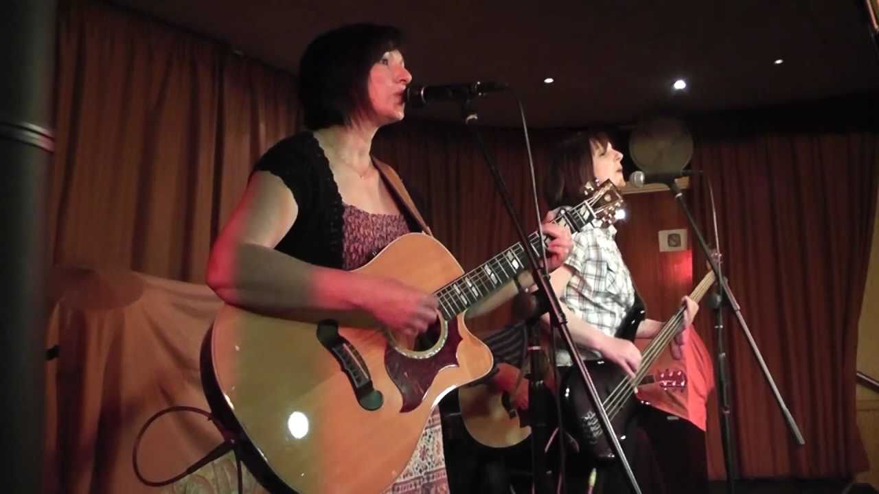 I Still Miss Someone - Johnny Cash Cover - live on stage