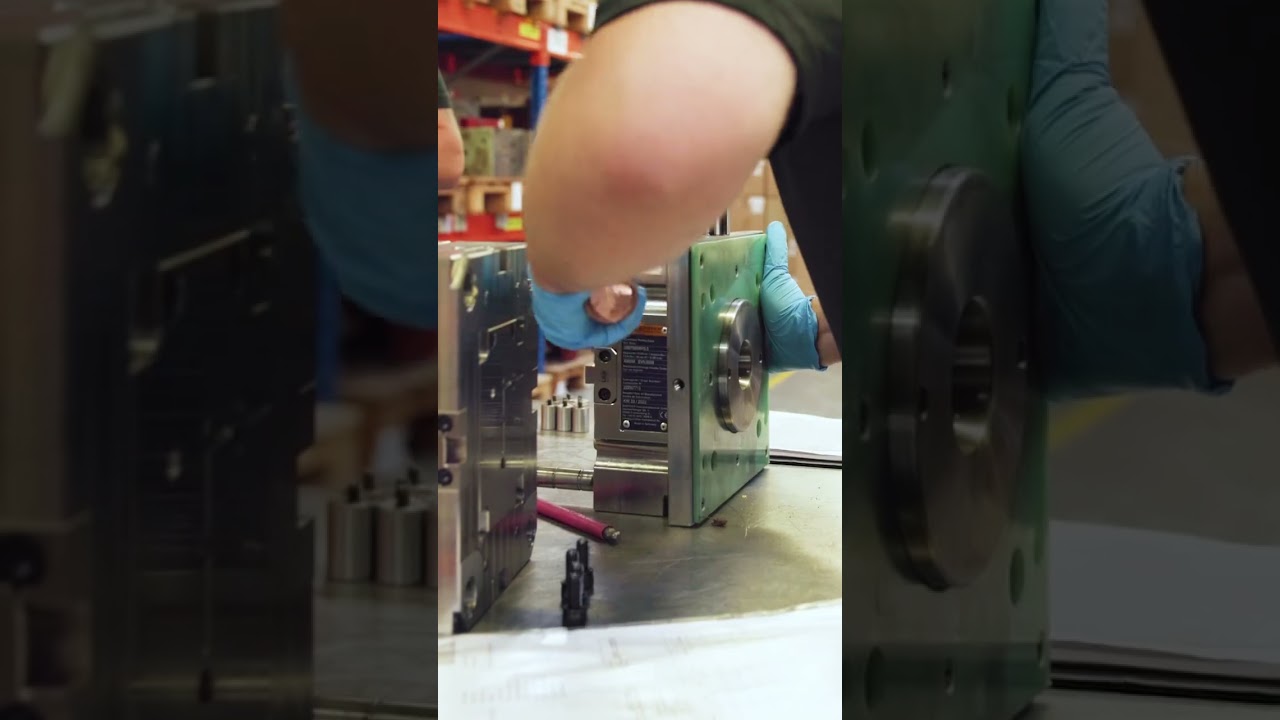 #tool maintenance day! #ukmanufacturing #engineering #tooling #tool#injectionmoulding #plastics