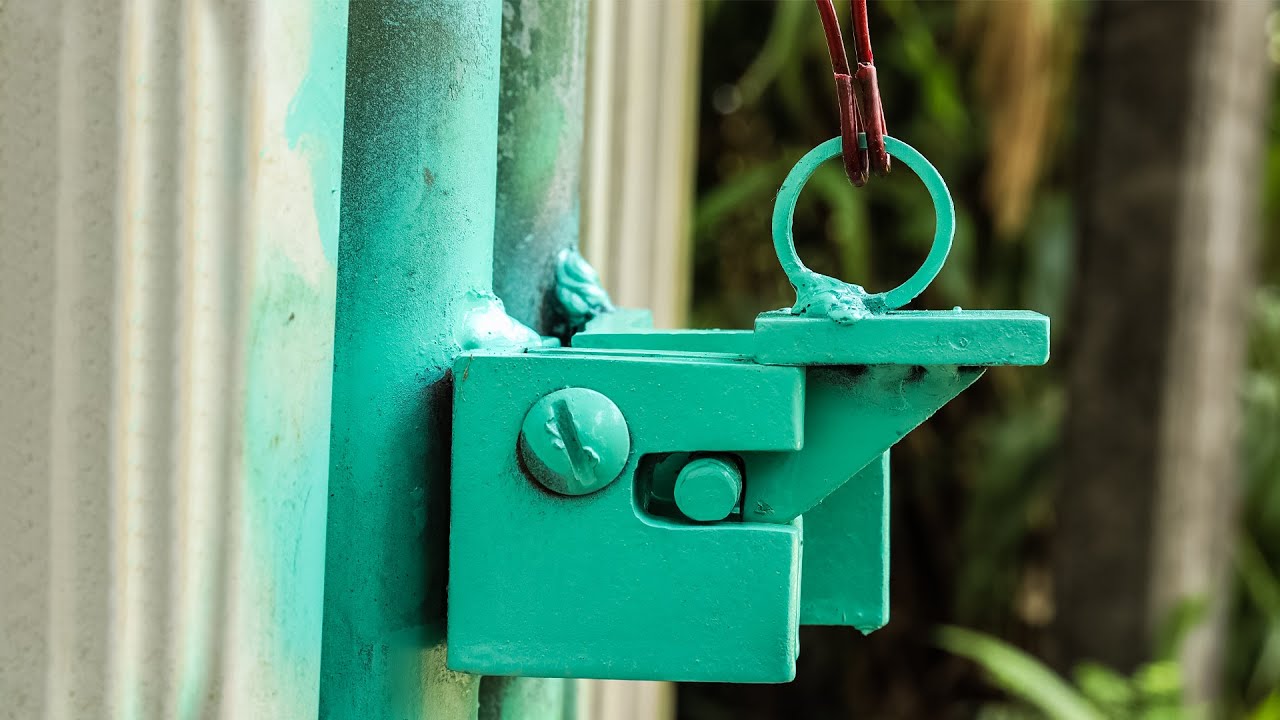 SOLUTION of one-sided GATE LOCK