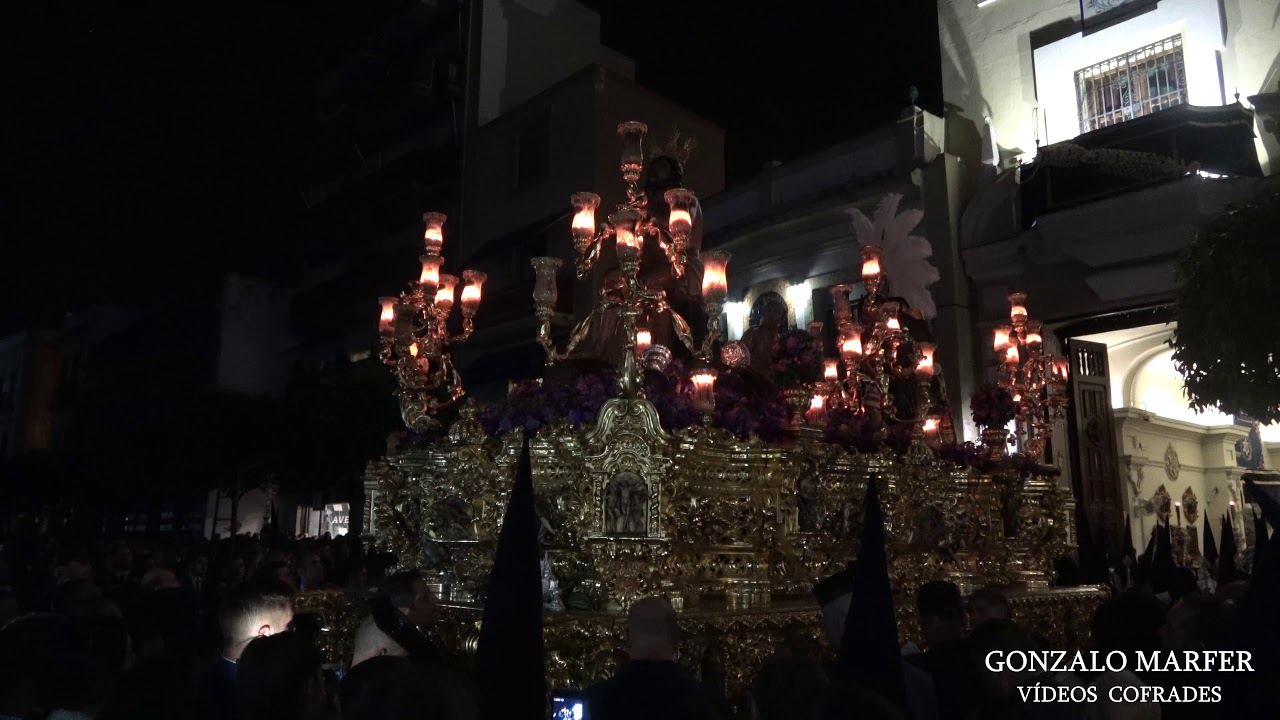 4K -ENTRADA  MISTERIO DE LAS PENAS DE TRIANA 2019 LA ESTRELLA SEMANA SANTA SEVILLA