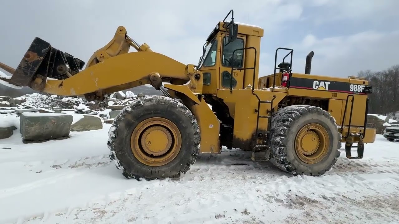 GovDeals: 2001 Caterpillar 988F  Series II Wheel Loader