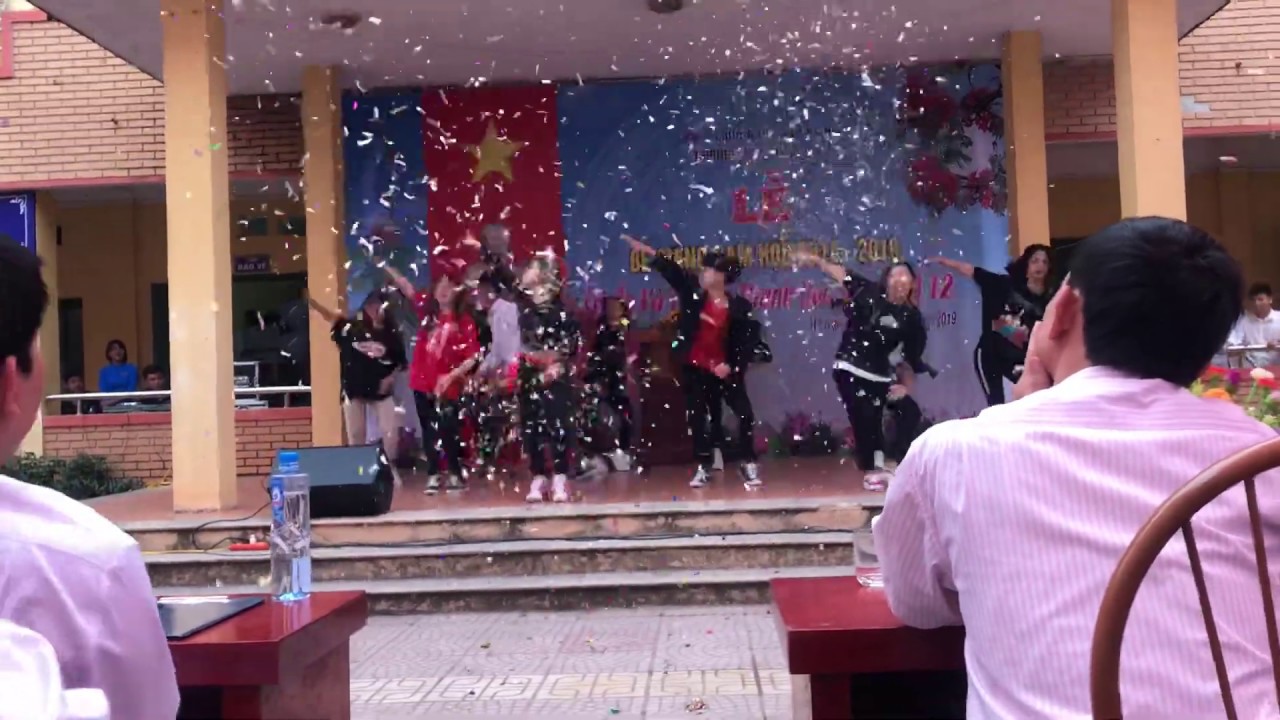 Trường Người Ta nhảy bế giảng [Kill this love-BLACKPINK, Cục xì lầu ông bê lắp, How long] - QODC