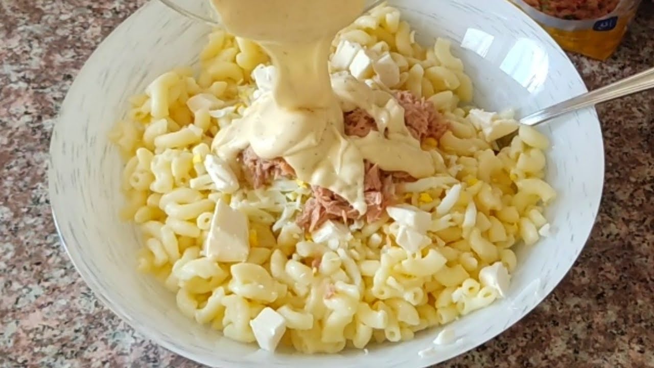 سلطة صيفية سريعة بالمقرون بصلصة سلطة خرافية تجي خفيفة وماشي ناشفة😋 مع تدبيرة بزاف هايلة🤫