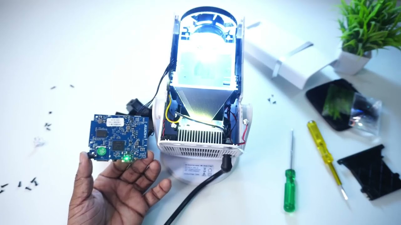 Projector ko open krny ka treeka | Projector 📽️ k andr Kya hota ha 