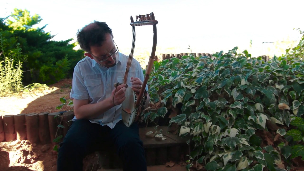 The Ancient Greek Lyre of the Blind Bard Homer - Luthieros Music Instruments