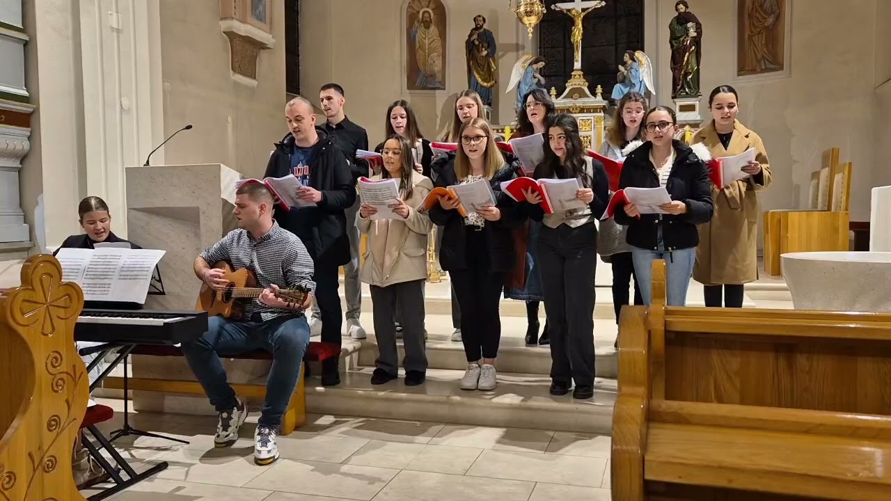 Naš Bog je velik - Zbor mladih župe Sv. Ana Bjelovar