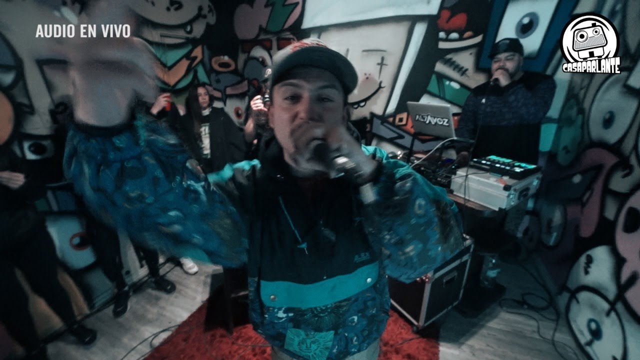 CASAPARLANTE: CHYSTEMC | I love you a lo vio - Guantes de lana .EnVivo