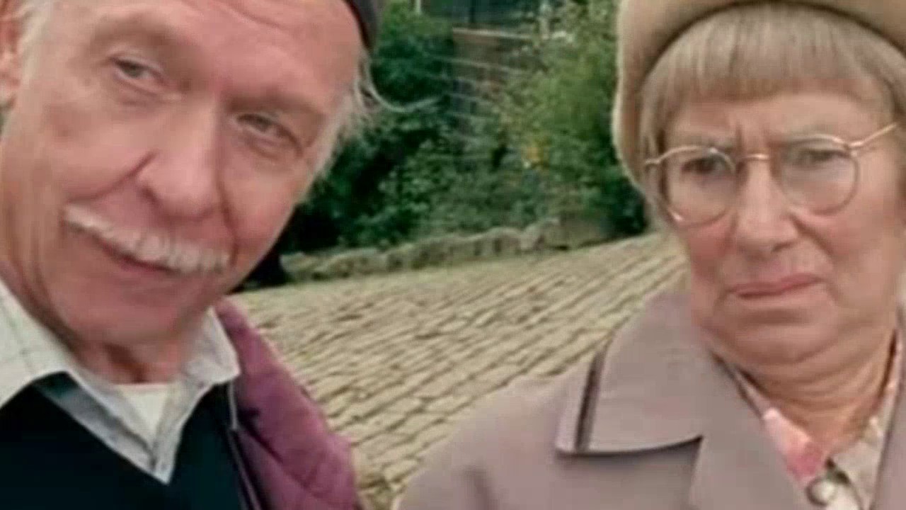 Last of the Summer Wine S26 Ep 01 The Swan Man Of Ilkly
