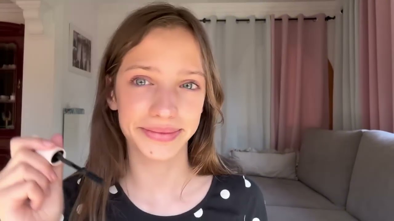 Примерка купальников от Sarah Roy и подготовка к фото для IG