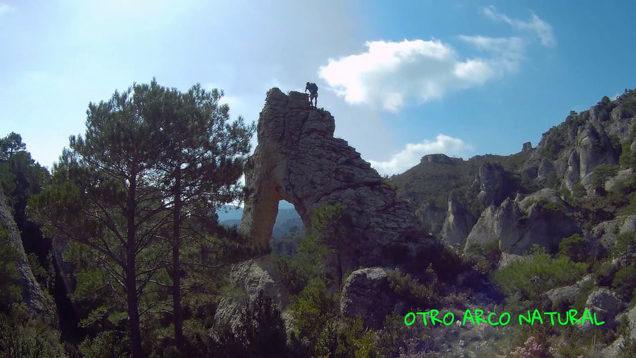 CIRCULAR ALS PORTS DESDE LA VALL-RACÓ D'EN MARC-L'AIROSA-ROCA XAPADA