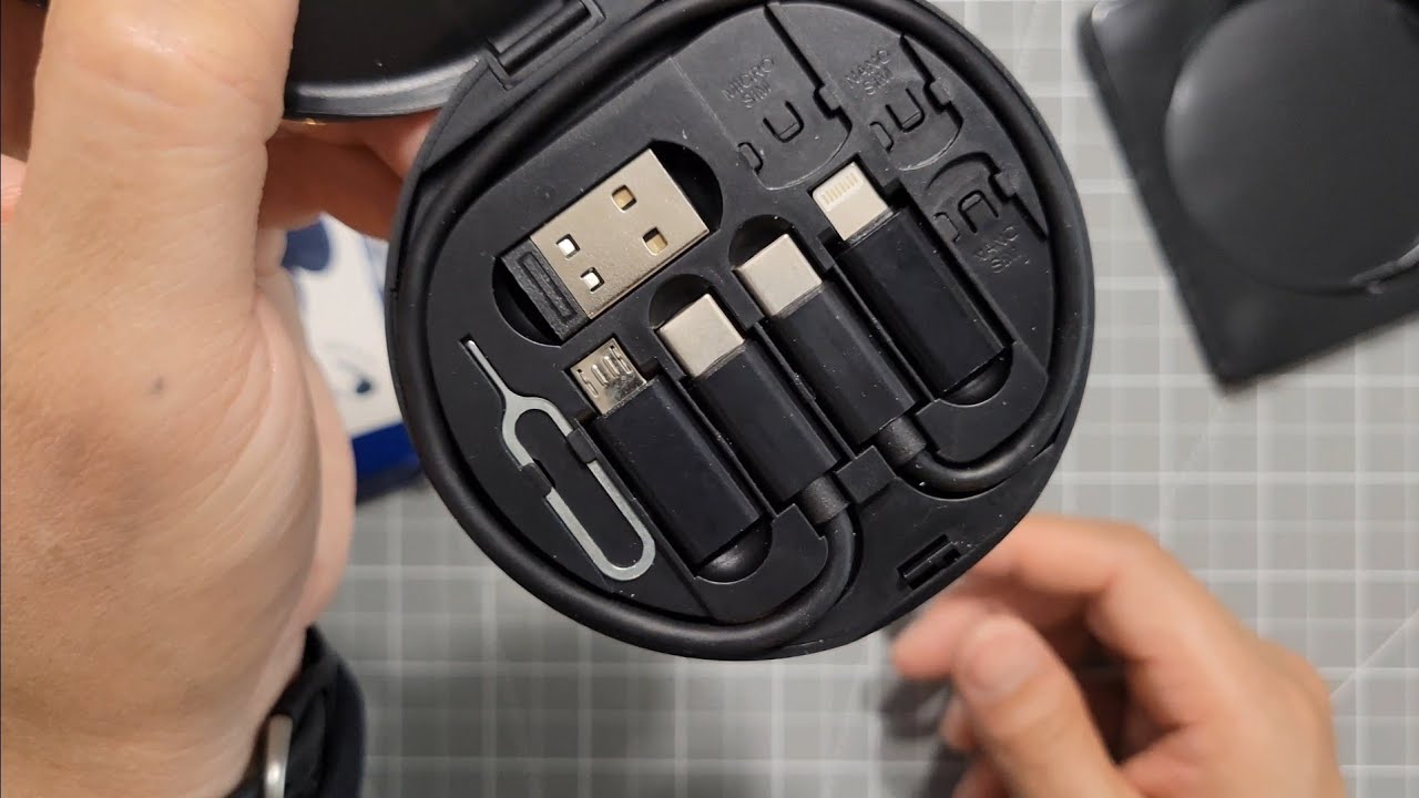 USB-C Cable Adapter Set with Phone Stand