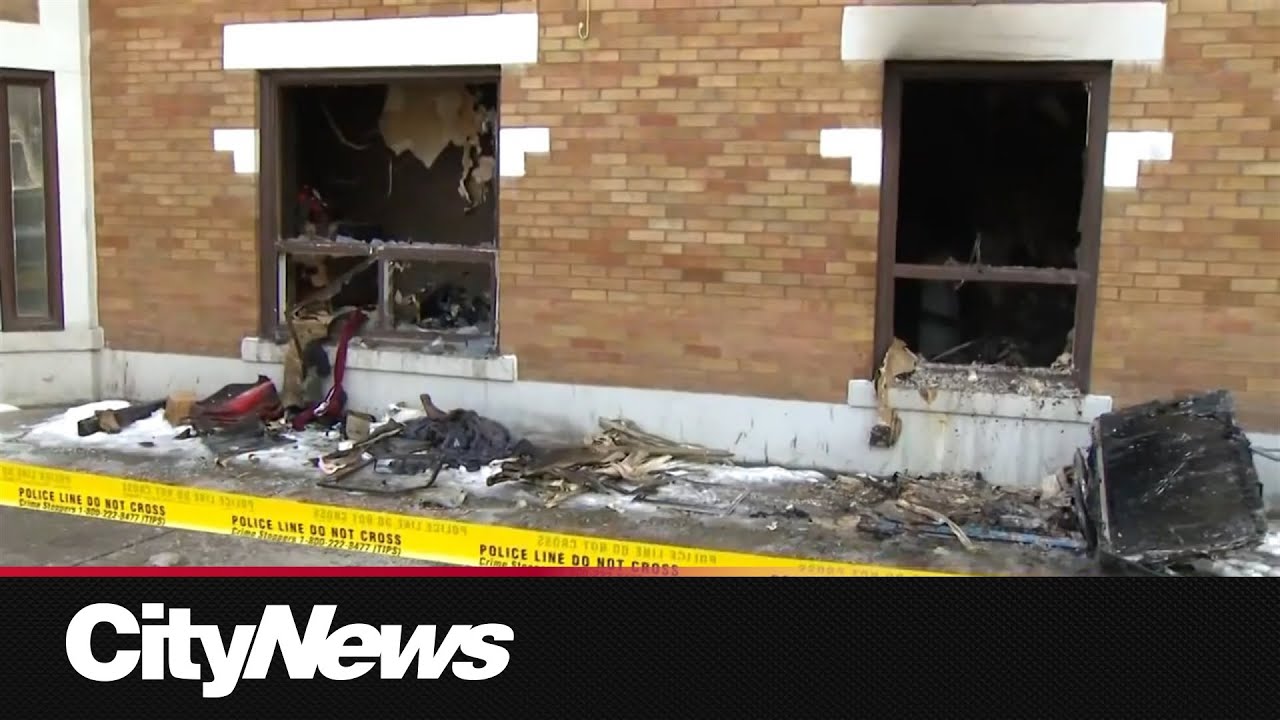 3 injured after fire at Toronto apartment building