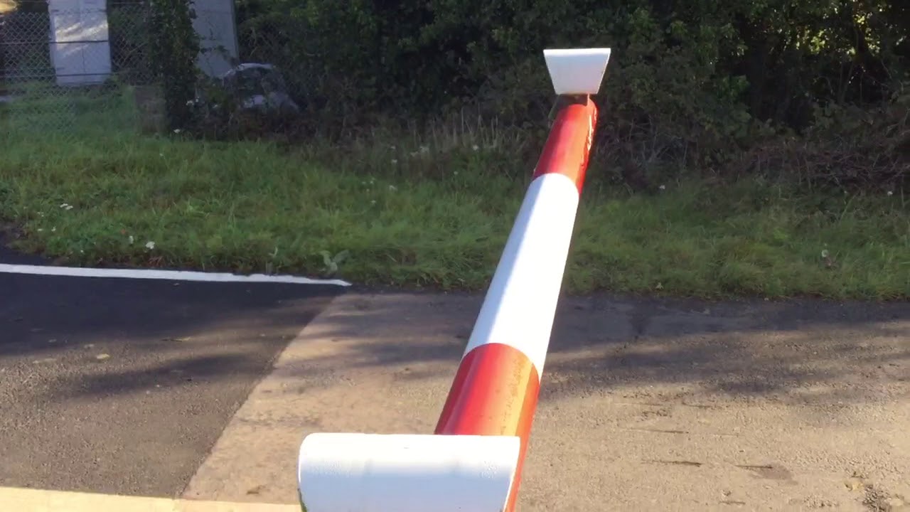 *Screamy Alarm* Kenardington Level Crossing (Kent) Sunday 08.10.2017